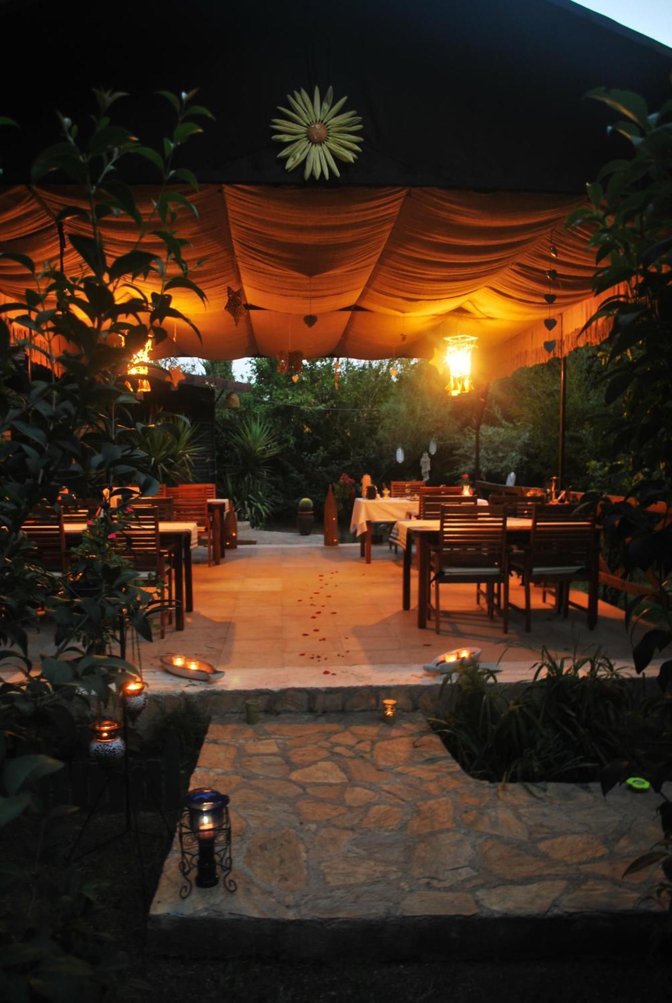 Portalimo Lodge Hotel - Adult Only +12 Чирали Экстерьер фото